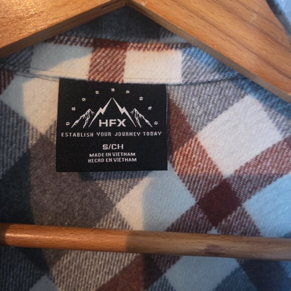 Flannel shacket - Picture 2 of 3